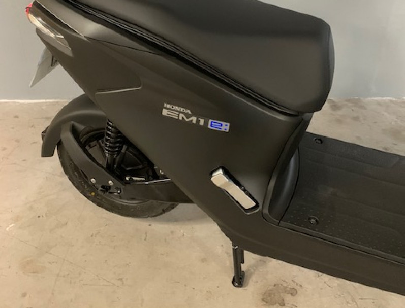 HONDA EM1 e