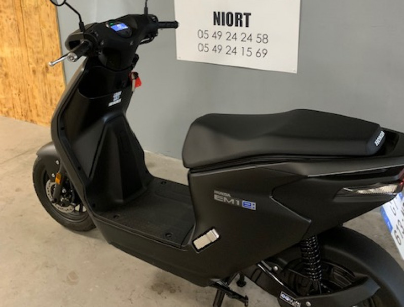 HONDA EM1 e