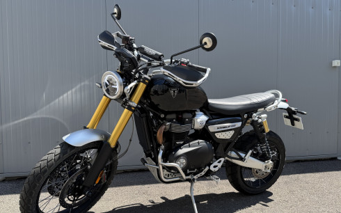TRIUMPH SCRAMBLER 1200 XE