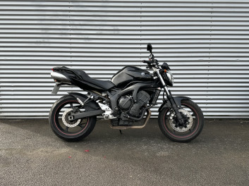 YAMAHA FZ6 S2