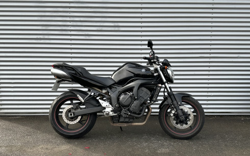 YAMAHA FZ6 S2