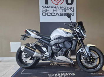 YAMAHA FZ1