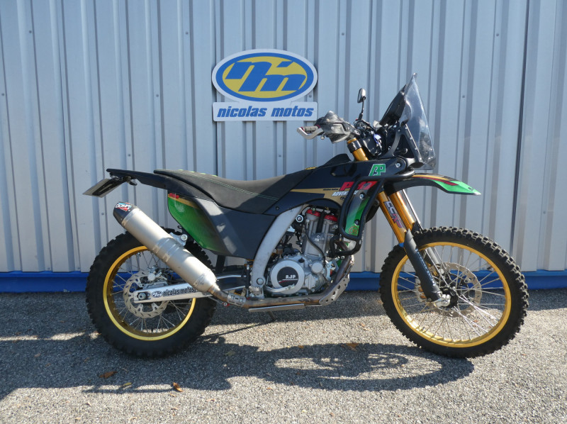 AJP PR7