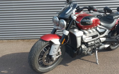 TRIUMPH ROCKET 3 GT