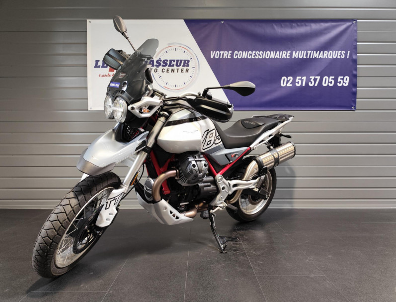 * BLACK FRIDAY * MOTO GUZZI V85 TT 