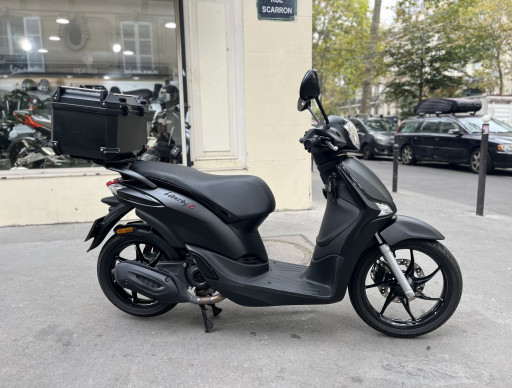 PIAGGIO LIBERTY S 50 Iget - NOIR MAT - 1ER MAIN 