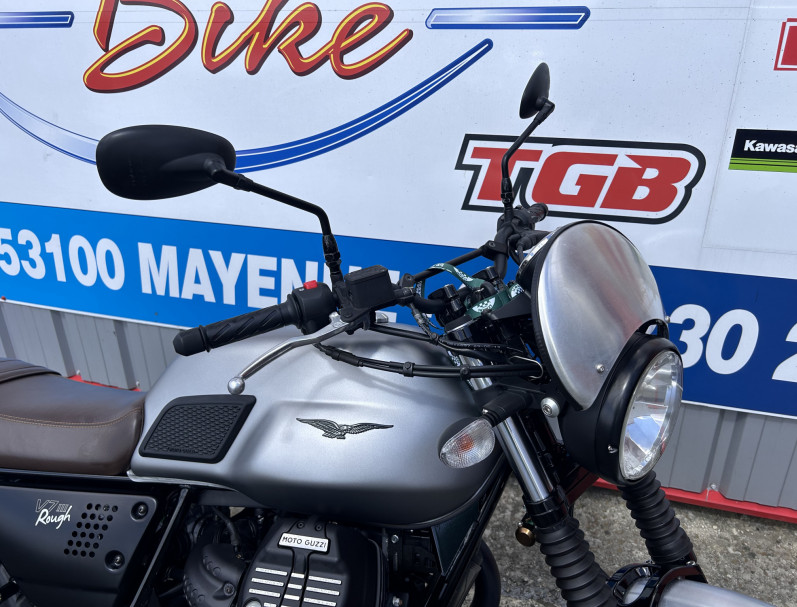 MOTO GUZZI V7 III ROUGH 750