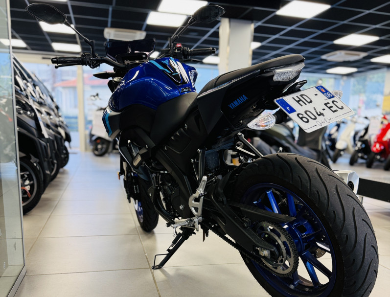 YAMAHA MT-125 ABS
