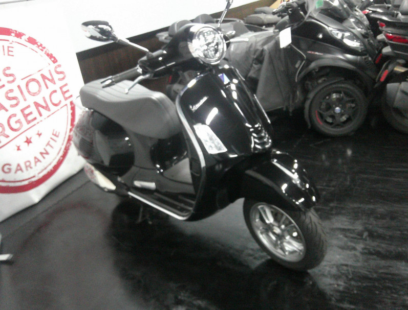 VESPA GTS 300 ABS 2024 6900KM