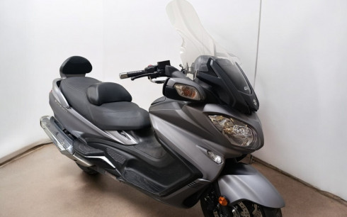 SUZUKI BURGMAN 650
