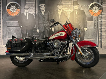 HARLEY-DAVIDSON HYDRA-GLIDE REVIVAL 1868