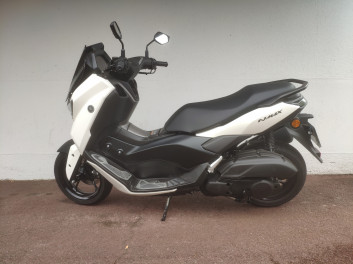 YAMAHA NMAX 125