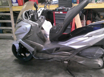 KAWASAKI J300 ACCIDENTE RSV N°22234