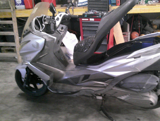KAWASAKI J300 ACCIDENTE RSV N°22234