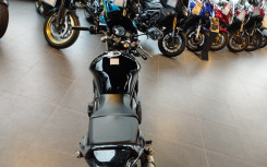 SUZUKI GSF 650 N BANDIT liquide noir 