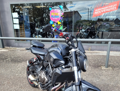 YAMAHA MT-07 (47.5CV)