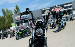 TRIUMPH Bonneville Bobber Black 1200