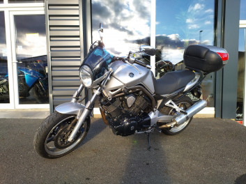 YAMAHA BT 1100 BULLDOG  --  2004  --  