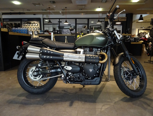 TRIUMPH SCRAMBLER 900