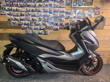 HONDA NSS FORZA 300 Garantie 1 an