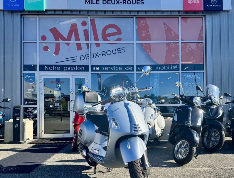 VESPA GTS 125 SUPERTECH - Garantie 12 Mois