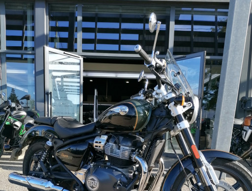 ROYAL ENFIELD SUPER METEOR 650 / 100€ PAR MOIS / DSN MOTOS 47