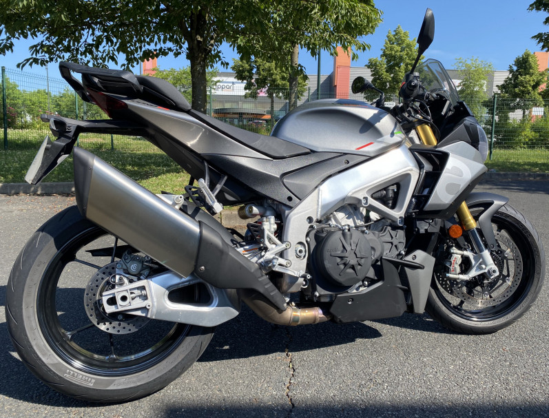 APRILIA TUONO 1100 V4