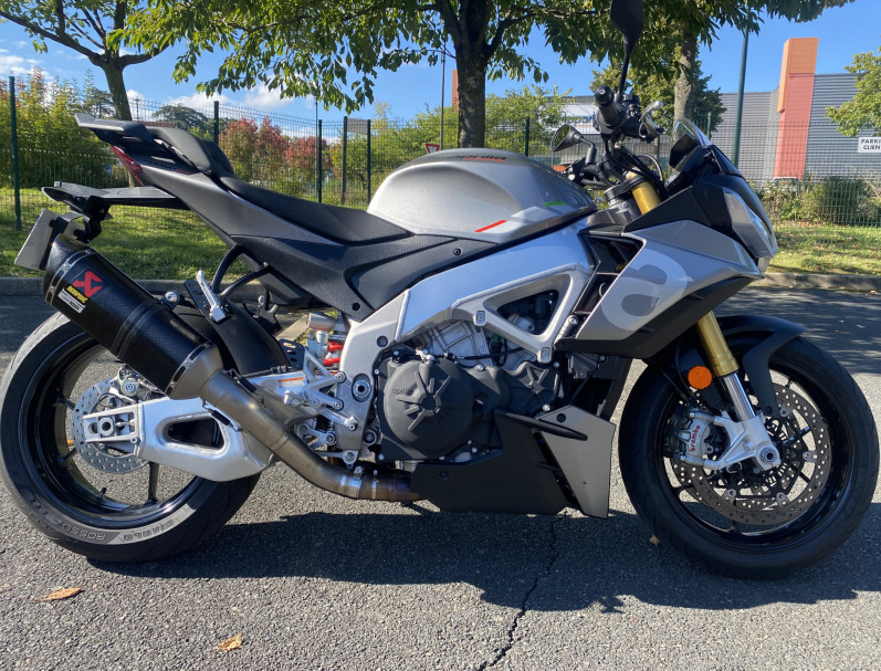 APRILIA TUONO 1100 V4
