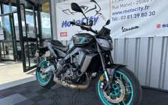 YAMAHA MT-09