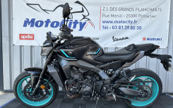 YAMAHA MT-09