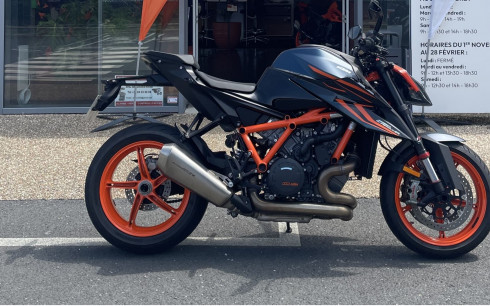 KTM 1290 SUPER DUKE R