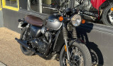 TRIUMPH BONNEVILLE BLACK T100 bridée A2