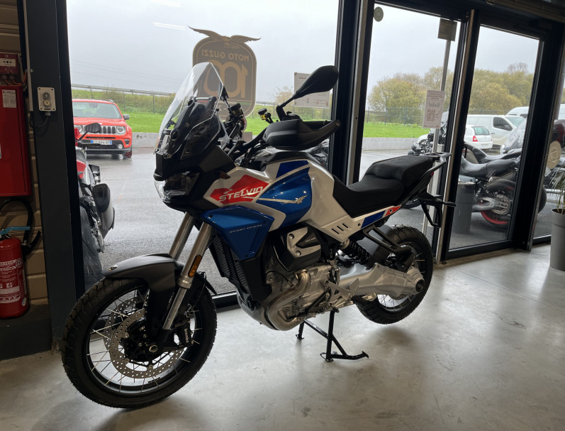 MOTO GUZZI STELVIO 1100