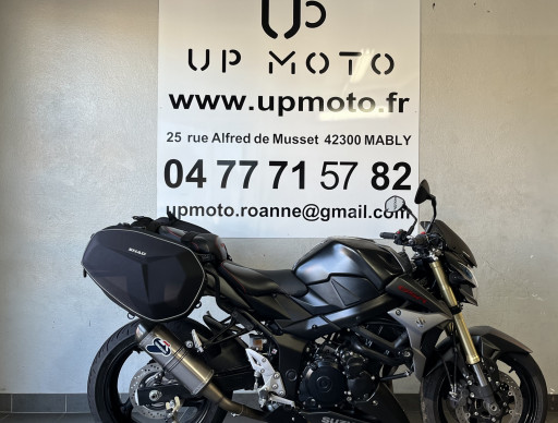 SUZUKI GSR 750 AVEC REVISION DES 24000 KM FAITE