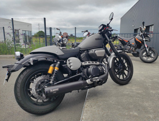 YAMAHA XV 950 BOLT R