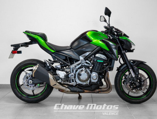 KAWASAKI - Z900