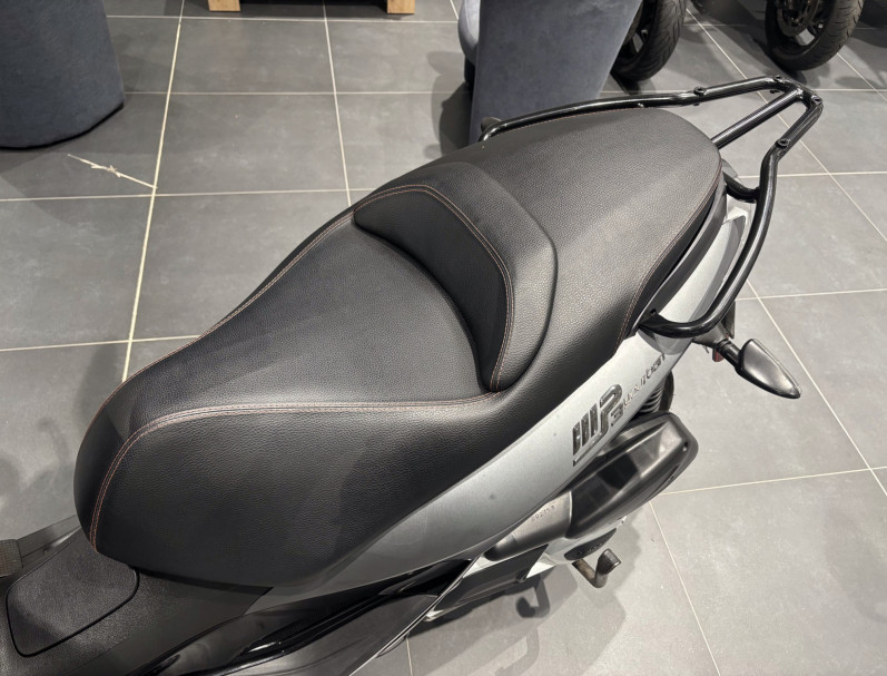 PIAGGIO MP3 300 YOURBAN/ Garantie 