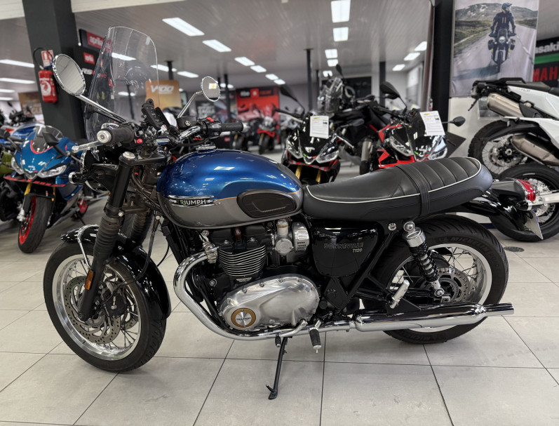 TRIUMPH BONNEVILLE T120 1200
