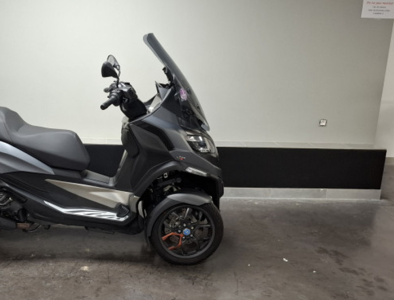 PIAGGIO MP3 530 HPE EXCLUSIVE