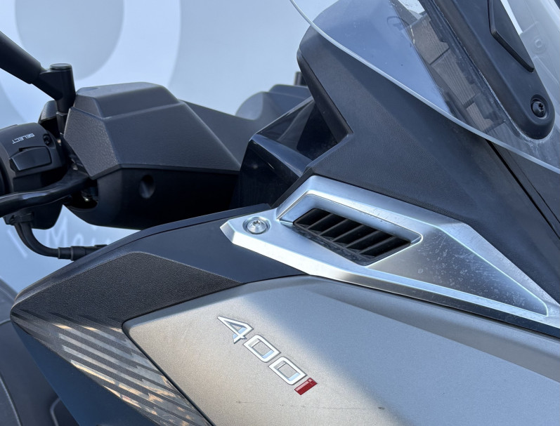 PEUGEOT METROPOLIS 400 SW