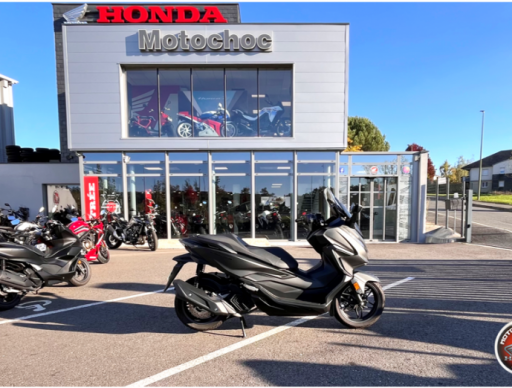 HONDA FORZA 125