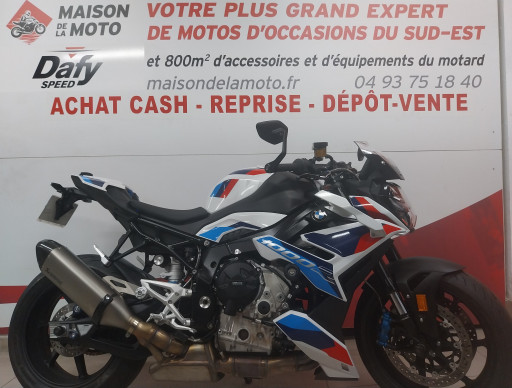 BMW M1000 R