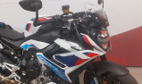 BMW M1000 R
