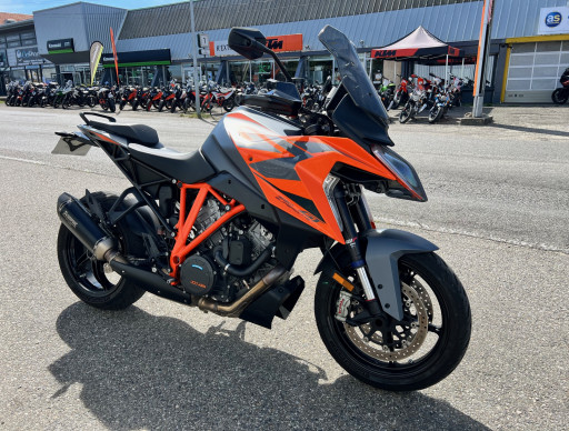 KTM 1290 SUPER DUKE GT