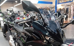 KAWASAKI Ninja 500