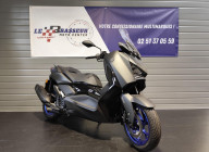 YAMAHA XMAX 125