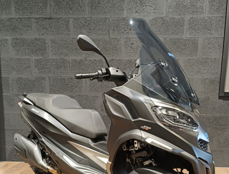 PIAGGIO MP3 530 HPE EXCLUSIVE