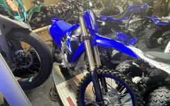 YAMAHA YZ450F