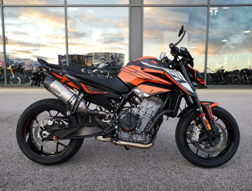 KTM 890 DUKE