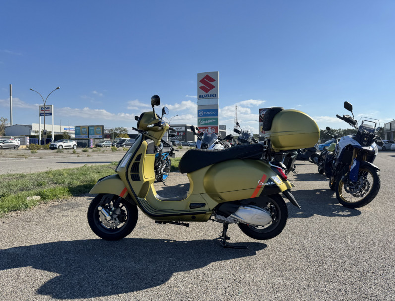 VESPA GTS 300 SUPER  SPORT 